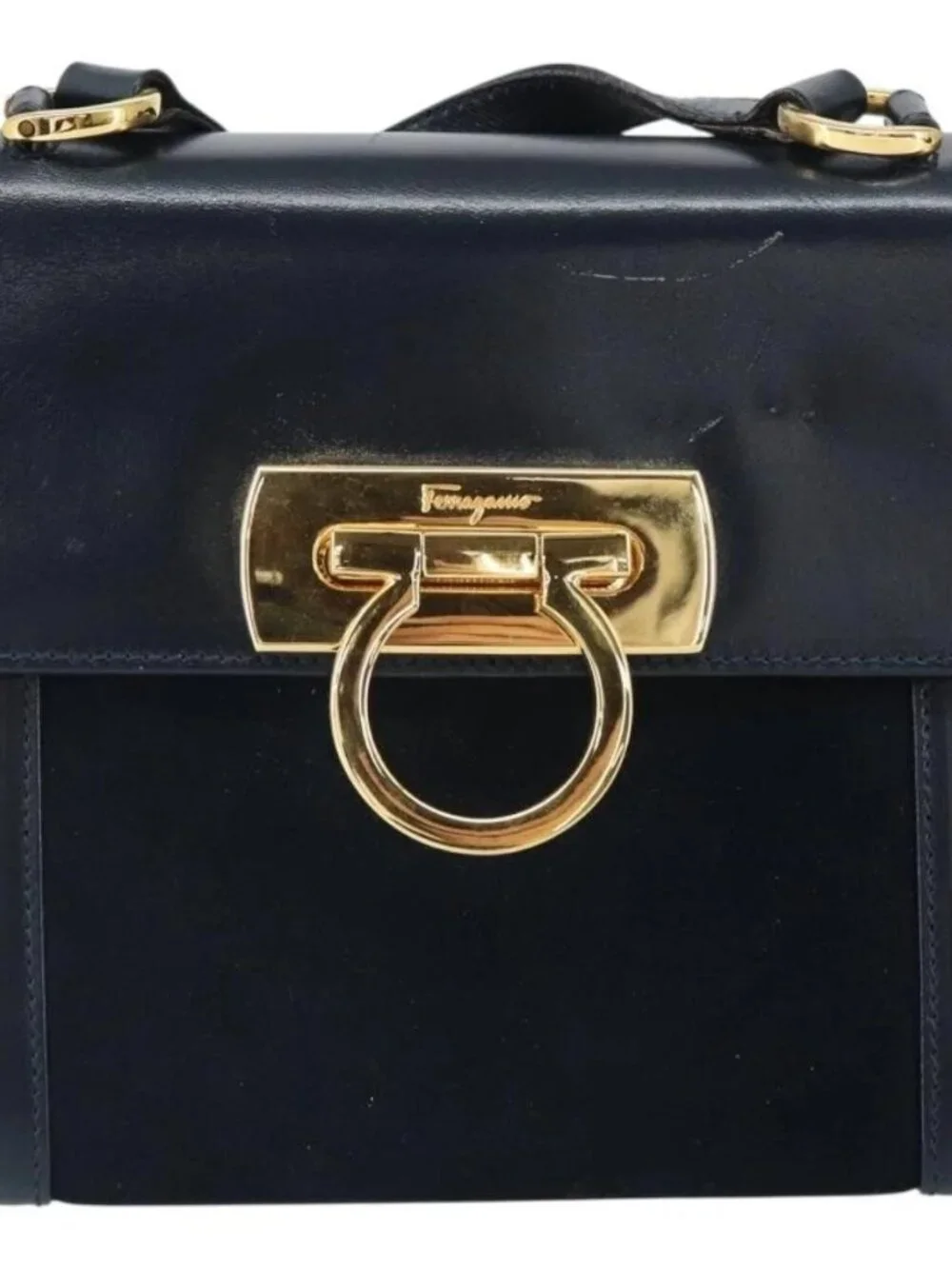 Salvatore Ferragamo Gancini Shoulder Bag Leather Navy Gold Auth 166375